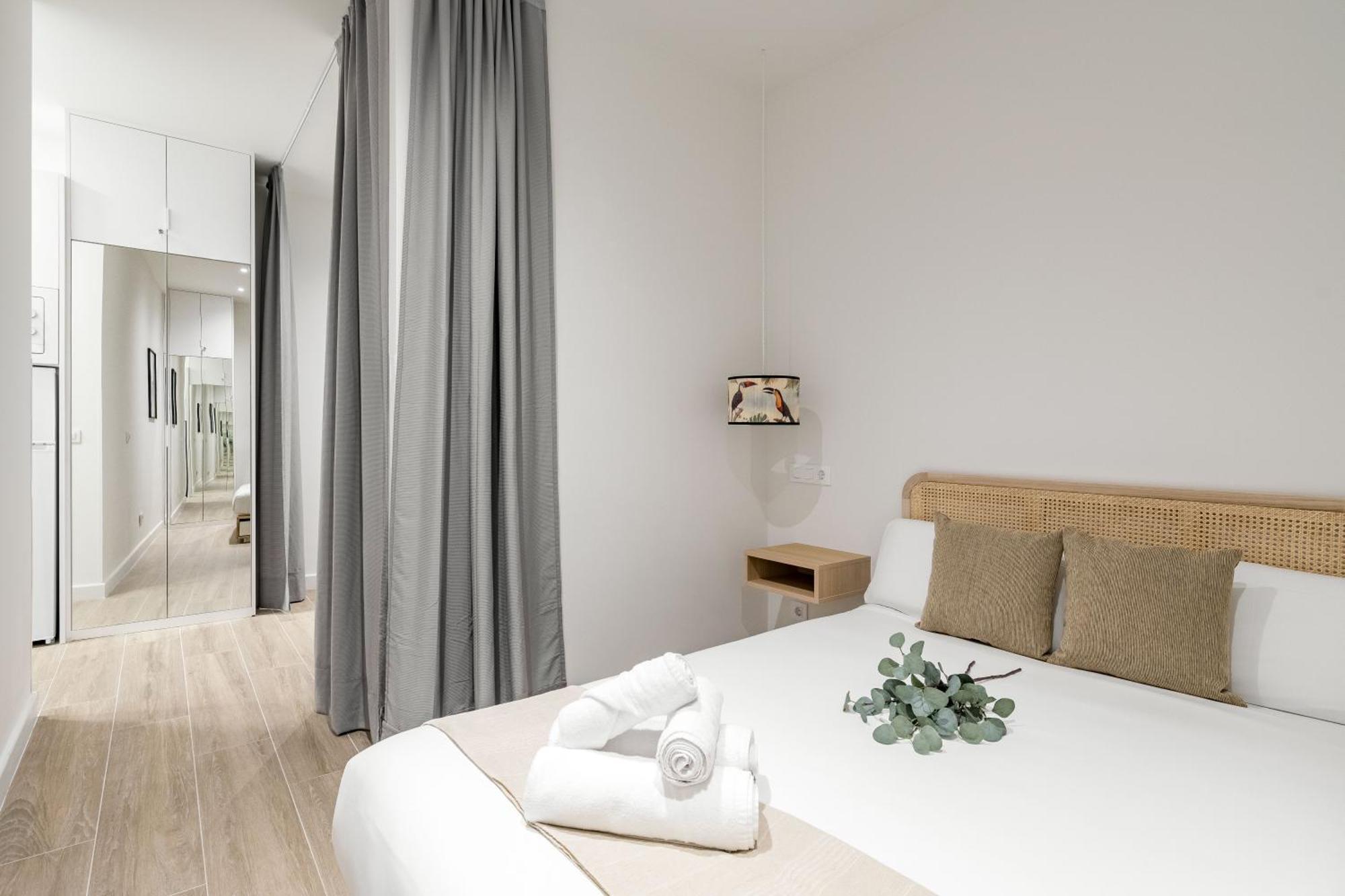 Charming Madrid Castilla ภายนอก รูปภาพ